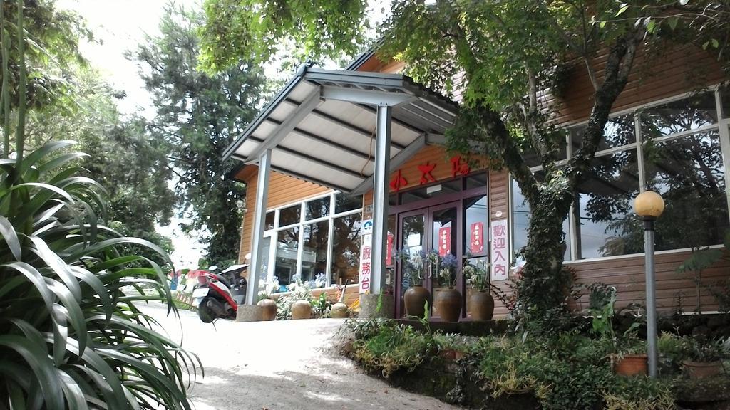 Qing Jing Xiao Taiyang Jingguan Homestay Ren'ai Exterior foto